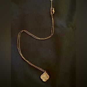 VC Brand Elegant Gold and Cream Pendant Necklace